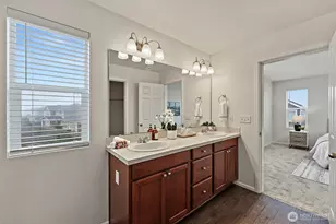 12605 176th St E, Puyallup, WA 98374 - Photo 28
