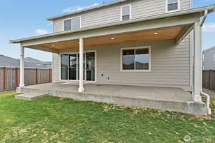 12605 176th St E, Puyallup, WA 98374 - Photo 32