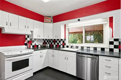 300 E Birch Street, Waterville, WA 98858 - Photo 10