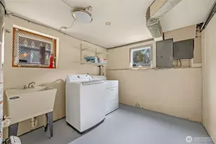8 W Fulton St, Seattle, WA 98119 - Photo 20
