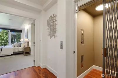 719 Harvard Avenue E, Seattle, WA 98102 - Photo 18