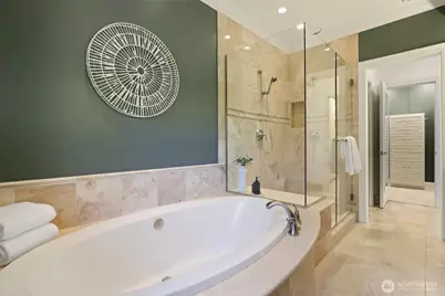 719 Harvard Avenue E, Seattle, WA 98102 - Photo 22