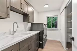 4805 238th St SW, Mountlake Terrace, WA 98043 - Photo 32