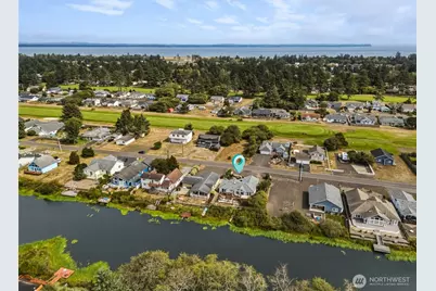 365 Canal Drive NE, Ocean Shores, WA 98569 - Photo 30