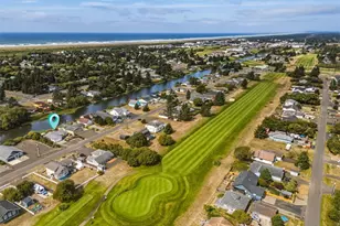 365 Canal Dr NE, Ocean Shores, WA 98569 - Photo 32