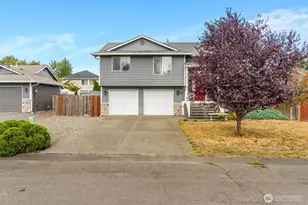 1217 29 Ave Ct SW, Puyallup, WA 98373 - Photo 2
