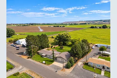 2207 W Parks Lane, Othello, WA 99344 - Photo 38