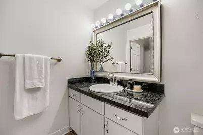 115 W Galer Street #304, Seattle, WA 98119 - Photo 12