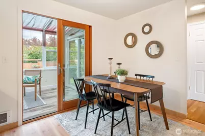 9626 Laurel Lane, Edmonds, WA 98020 - Photo 10