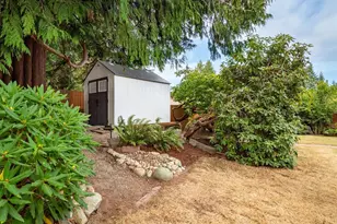 9626 Laurel Ln, Edmonds, WA 98020 - Photo 28