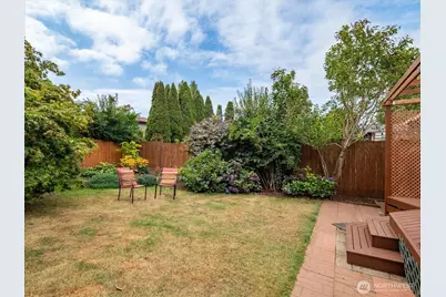 9626 Laurel Lane, Edmonds, WA 98020 - Photo 26