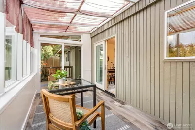 9626 Laurel Lane, Edmonds, WA 98020 - Photo 12