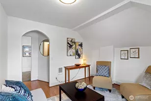 2307 E Columbia St, Seattle, WA 98122 - Photo 6