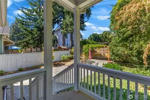 250 NE 50th St, Seattle, WA 98105 - Photo 40