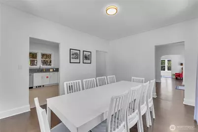 250 NE 50th Street, Seattle, WA 98105 - Photo 14