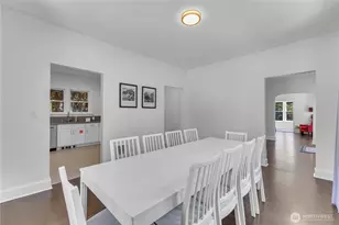 250 NE 50th St, Seattle, WA 98105 - Photo 14