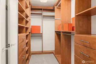 500 106th Ave NE, Bellevue, WA 98004 - Photo 18