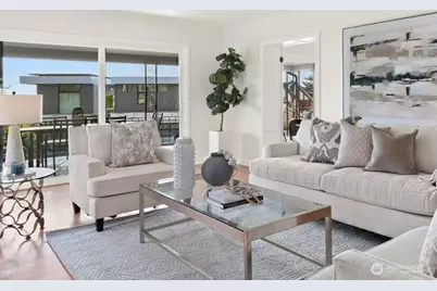 2527 Westmont Way W, Seattle, WA 98199 - Photo 2