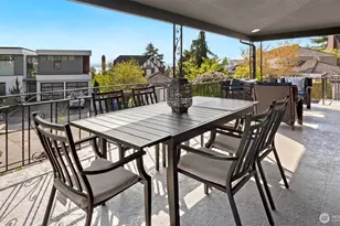 2527 Westmont Way W, Seattle, WA 98199 - Photo 24