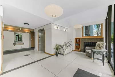 521 5th Avenue W #306, Seattle, WA 98119 - Photo 22