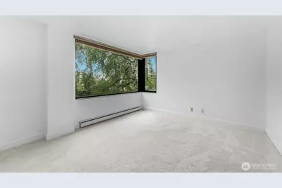 521 5th Avenue W #306, Seattle, WA 98119 - Photo 18