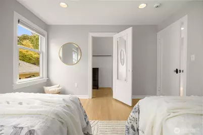 319 Smith Place, Seattle, WA 98109 - Photo 20