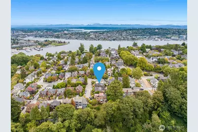 319 Smith Place, Seattle, WA 98109 - Photo 32
