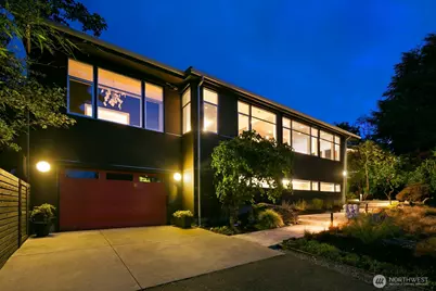 1549 Magnolia Way W, Seattle, WA 98199 - Photo 32