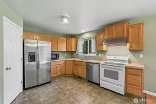 1153 NW 7th Way, Camas, WA 98607 - Photo 8