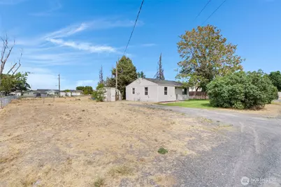 1212 W Concord Avenue, Moses Lake, WA 98837 - Photo 6