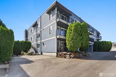 10110 Greenwood Ave N #204, Seattle, WA 98133 - Photo 16