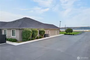 2477 Hanson Loop, Burbank, WA 99323 - Photo 4