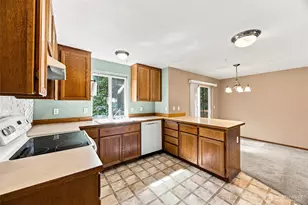 25517 35th Ave E, Spanaway, WA 98387 - Photo 10