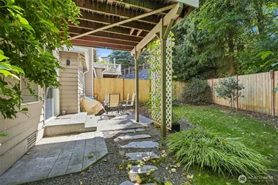 5822 14th Drive W #B, Everett, WA 98203 - Photo 30