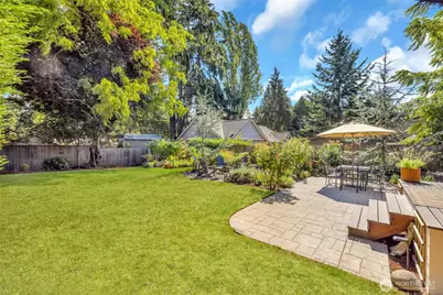 14332 Phinney Avenue N, Seattle, WA 98133 - Photo 34