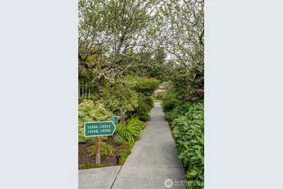 13308 NE 111th Court #2, Redmond, WA 98052 - Photo 40
