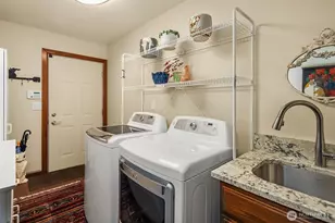 5902 172nd Pl SE, Bellevue, WA 98006 - Photo 30