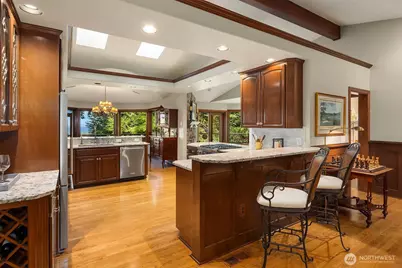 5902 172nd Place SE, Bellevue, WA 98006 - Photo 10