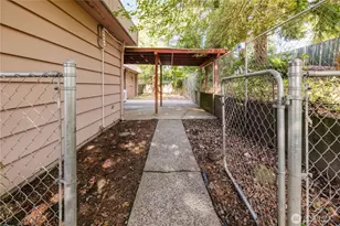 2162 Harding Ave SE, Port Orchard, WA 98366 - Photo 28