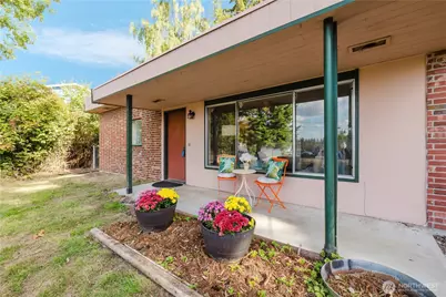 2162 Harding Avenue SE, Port Orchard, WA 98366 - Photo 2