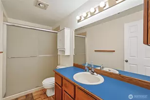 422 S 329th Ln, Federal Way, WA 98003 - Photo 10