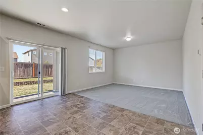 19206 18th Ave Court E, Spanaway, WA 98387 - Photo 10