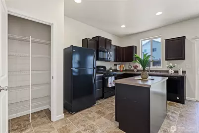 19206 18th Ave Court E, Spanaway, WA 98387 - Photo 8