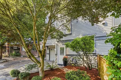 6513 24th Avenue NE #A, Seattle, WA 98115 - Photo 2