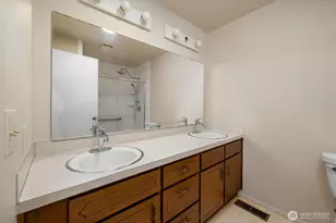 281 NW Fairhaven Dr, Oak Harbor, WA 92877 - Photo 14