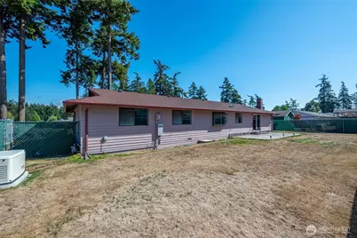 281 NW Fairhaven Drive, Oak Harbor, WA 92877 - Photo 34