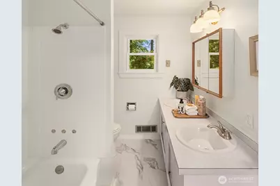 16623 Fremont (Quiet End Of Street) Avenue N, Shoreline, WA 98133 - Photo 14