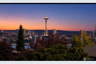1921 41st Avenue SW, Seattle, WA 98116 - Photo 4