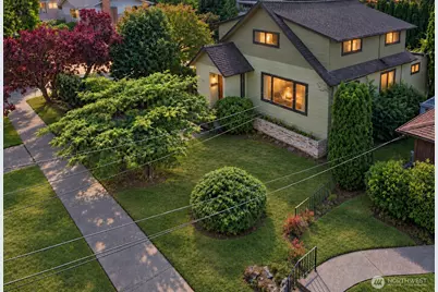 1921 41st Avenue SW, Seattle, WA 98116 - Photo 1