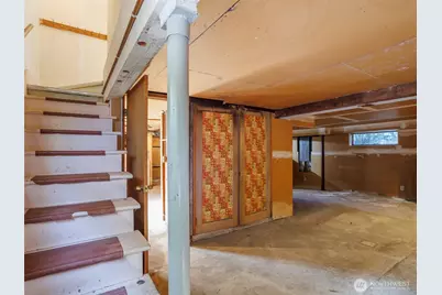 1921 41st Avenue SW, Seattle, WA 98116 - Photo 32